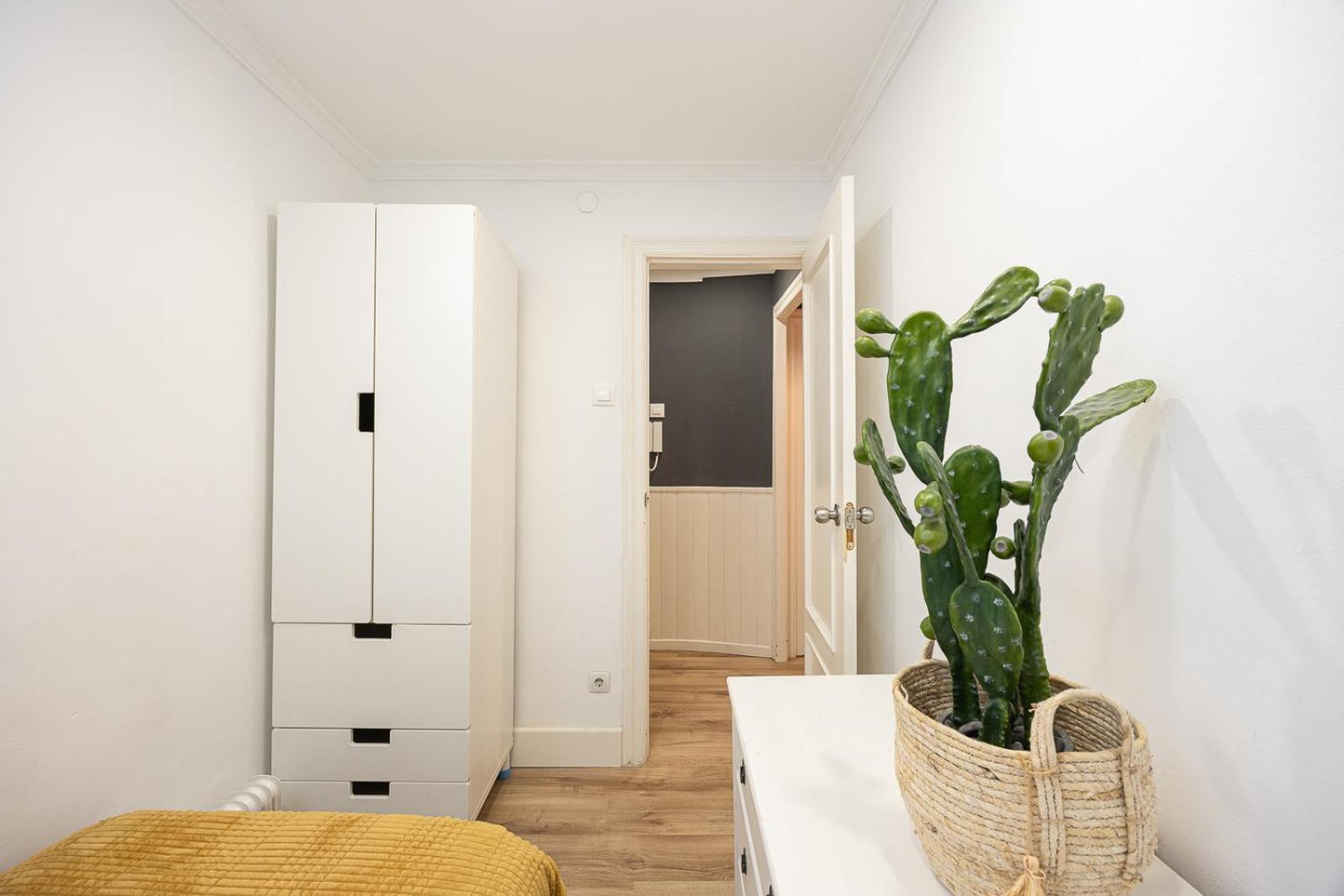 Vintage 3 Bdr Apartment 埃斯普卢加·德·隆布雷格 外观 照片